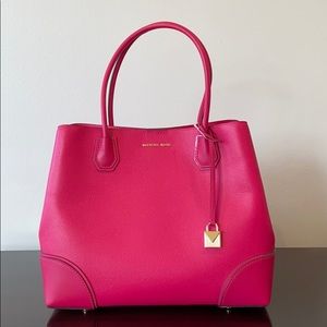 Michael Kors Mercer Corner Studio ZIP Top Tote